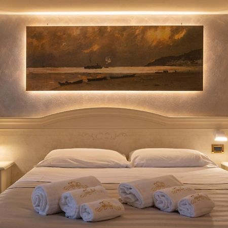 Hotel San Lorenzo ปอสโซเลงโก ภายนอก รูปภาพ